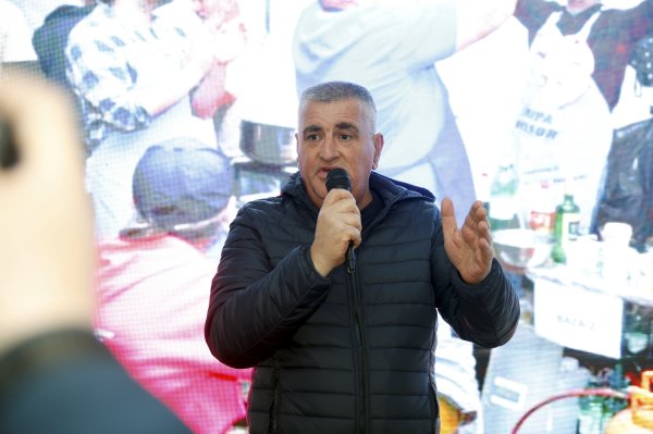 Bulj uputio požurnicu ministrici Vučković: 'Povucite rješenje za solarnu elektranu u Sinju'