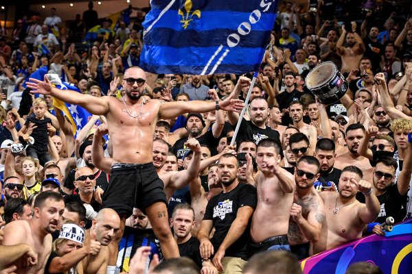 Gradonačelnik Zenice oduševio navijače potezom uoči utakmice desetljeća