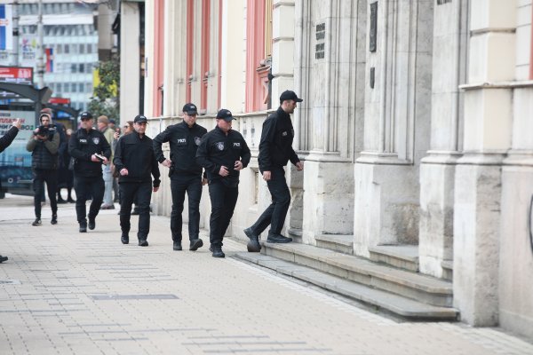 Policija ušla u prostorije Rektorata u Beogradu