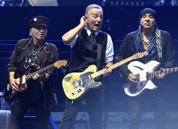 Bruce Springsteen na koncertu u Milanu 2025.