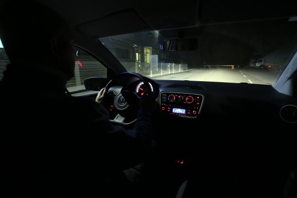 Mladi sve više strahuju od vožnje: Poseban im je problem jedna situacija