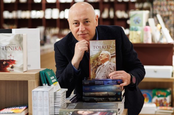 'Publika većinom traži kraće i zanimljive knjige, one koje ih mogu angažirati i dati im nešto više od čiste razonode'