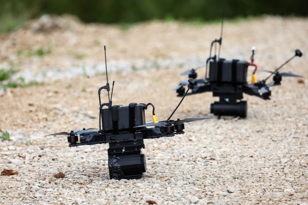 Globalno tržište dronova snažano raste, a procjenjuje se da bi do 2030. njegova vrijednost mogla dosegnuti gotovo 30 milijardi dolara