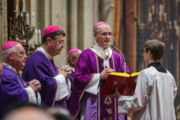 Kutleša uputio uskrsnu čestitku: 'Krist nije ideja - Krist je Živi Gospodin'