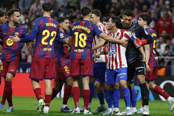 Barcelona srušila Atletico u Madridu i na korak je od naslova prvaka