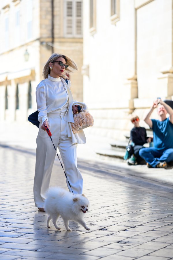 Ljeto je uranilo na jug: Dubrovčani uživaju na plus 20, a turiste ćete lako prepoznati