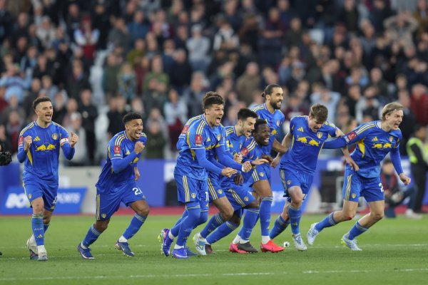 Nakon drame penala kultni klub izborio polufinale FA kupa prvi put nakon 1987.