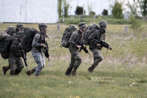 Trump zaprijetio izlaskom iz NATO-a: Europa razmatra vlastitu vojsku