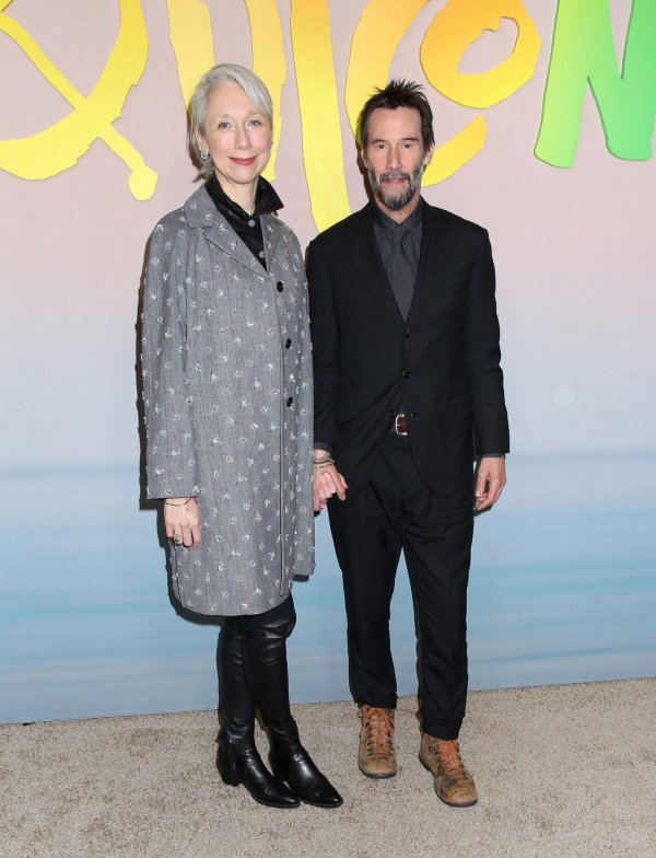 Ruku pod ruku i bez suvišnih riječi: Keanu i njegova Alexandra opet zajedno u javnosti