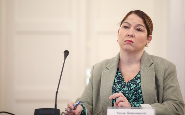 Pravobraniteljica: 'Treba uvesti bolovanje za brigu o roditeljima'