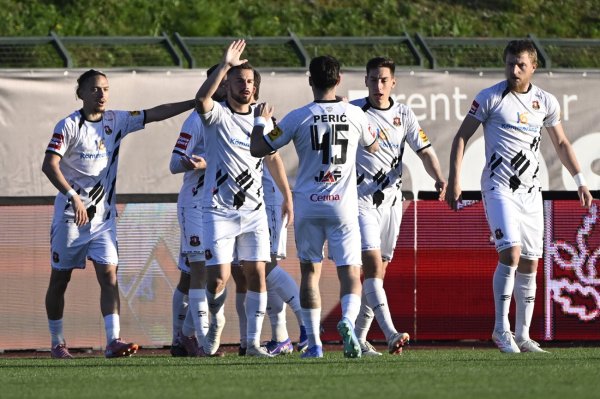 Pogledajate koliko je sreće imao igrač Gorice kod gola za novo vodstvo protiv Dinama