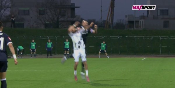 Za ovo Mišić nije dobio drugi žuti, a onda je Dinamo u idućem napadu prelomio utakmicu: Pogledajte što se dogodilo