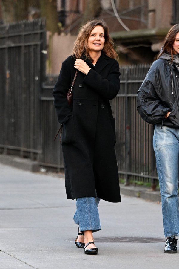 Zaboravite tenisice: Katie Holmes dokazuje da je ovaj model jedini koji trebate ovog proljeća