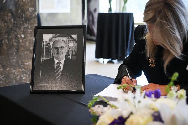 Komemoracija za preminulog profesora Vlatka Cvrtilu