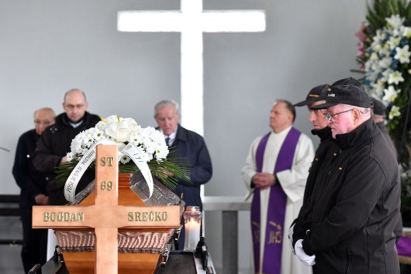 Evo tko je sve došao na posljednji ispraćaj Srećka Bogdana: 'Zbogom, Čeči...'
