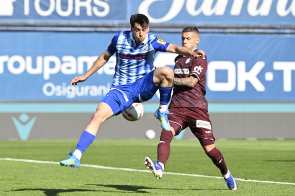 Pogledajte fantastičan gol Vasilja petom: Ovo se ne viđa svaki dan!