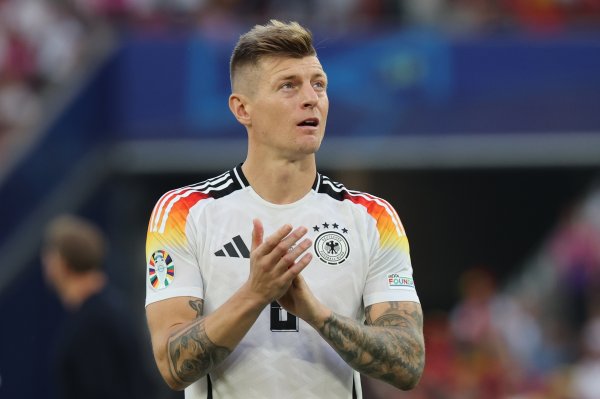 Toni Kroos se vraća u Real Madrid! Evo koju ulogu će imati