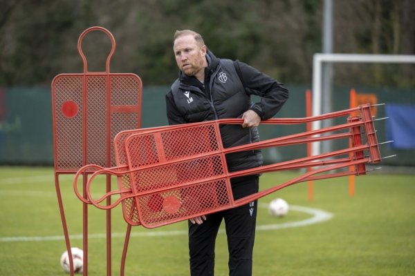 Izgorila svlačionica kultnog kluba, odgodili utakmicu jer su im se zapalili dresovi i kopačke