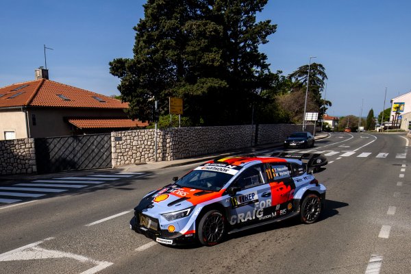 Nevjerojatan rasplet WRC Croatia Rallyja: Neuville ispao sa staze i ispustio pobjedu