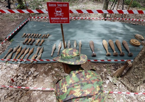 Mine u Kambodži - ilustracija