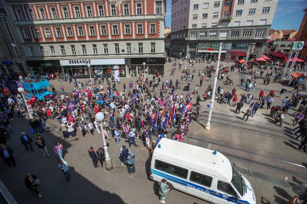 Hod za život iz zraka