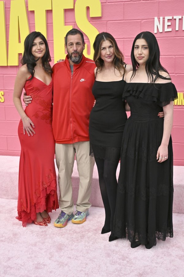 Sunny Sandler, Adam Sandler, Jackie Sandler, Sadie Sandler