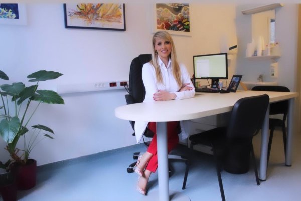 Mnogi olako shvaćaju promuklost i probleme s glasom te se oslanjaju na brze, 'prirodne' pripravke, umjesto da se posvete pravilnoj higijeni glasa