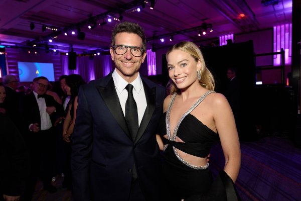 Velika vijest iz Hollywooda: Margot Robbie i Bradley Cooper glume roditelje Dannyja Oceana