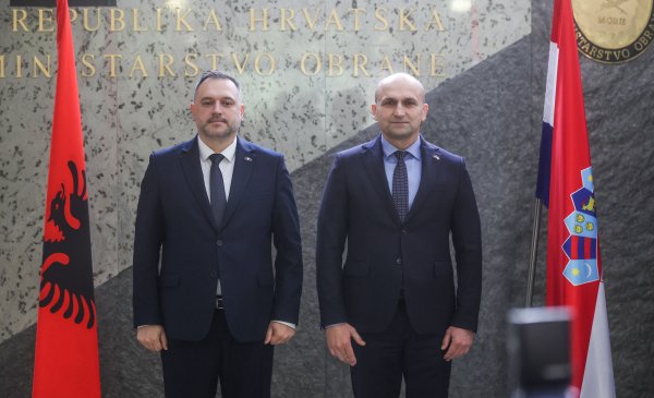 Ivan Anušić s albanskim kolegom Ermalom Nufijem