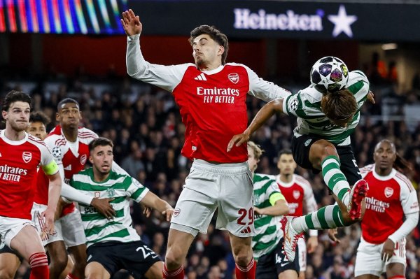 Arsenal do polufinala Lige prvaka stigao bez poraza