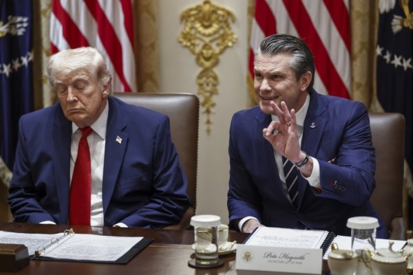 Trump najavio pregovore, a Iranci možda ne dođu: 'Sve dok američka mornarica...'