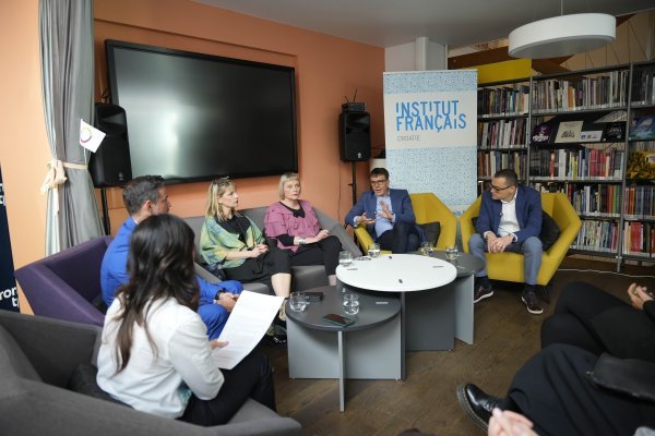 Što je roman danas i tko ga zapravo čita? Pogledajte raspravu i doznajte odgovore