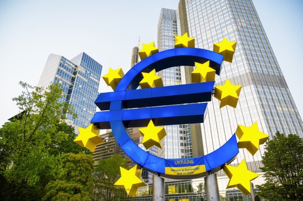 Eurozona na oprezu: Rat u Iranu mogao bi izazvati novi inflacijski šok