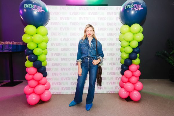 Anja Alavanja Viljevac na proslavi rođendana zabavnog parka