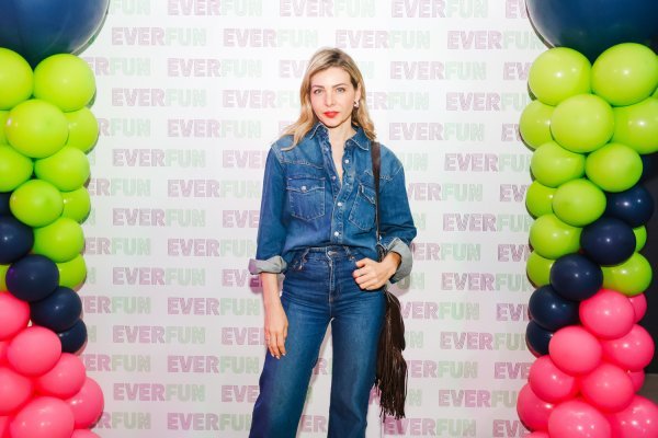 Anja Alavanja Viljevac uzela večer samo za sebe: Voditeljica privukla pažnju u opuštenom izlasku