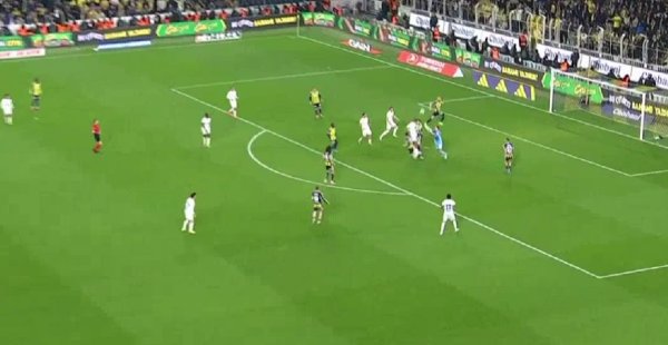 Fener se zbog njega riješio Livakovića, sad je napravio neobjašnjivu glupost u 98. minuti i vjerojatno ih koštao titule