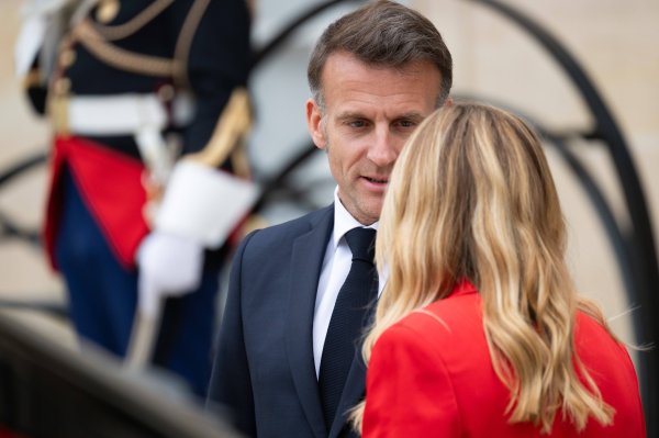 Emmanuel Macron i Giorgia Meloni