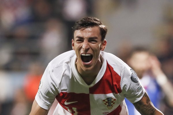 Novi show hrvatskog napadača: U leđa mu gleda i Lionel Messi