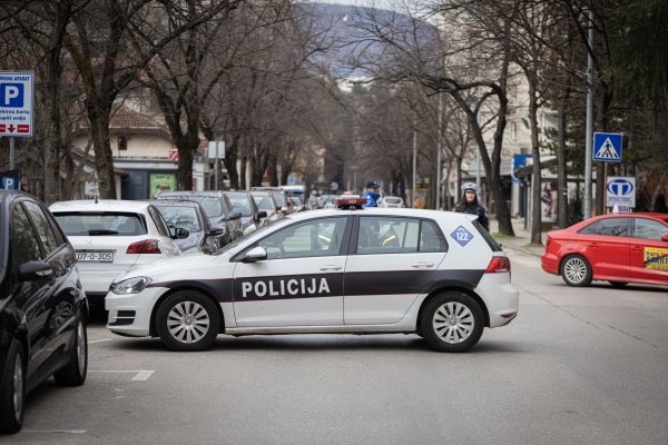 Dojave o bombama u školama diljem Hercegovine, prekinuta nastava