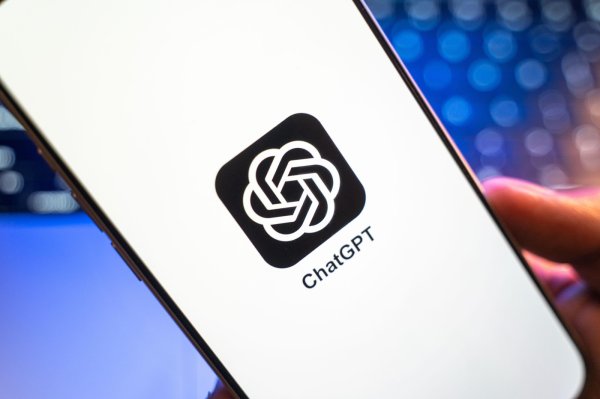 ChatGPT pao diljem svijeta: Tisuće korisnika prijavljuju poteškoće