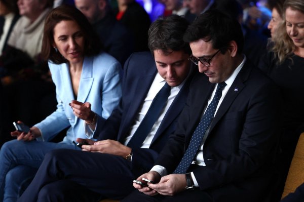 Gabriel Attal i Stéphane Séjourné