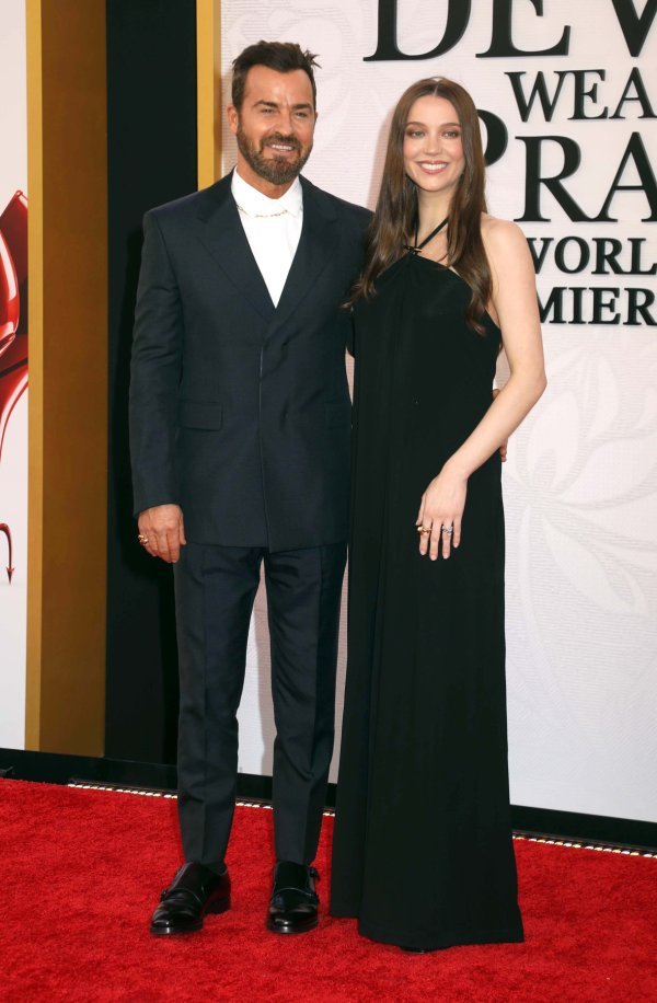 Justin Theroux i Nicole Brydon Bloom