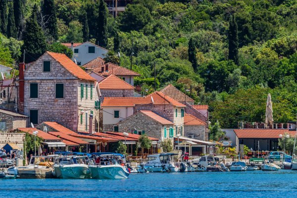 Dok jedni bilježe veći interes, drugi bilježe manju prodaju nekretnina na obali