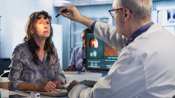 Znanstvenici izmislili bolest: Umjetna inteligencija uvjerila je ljude da je stvarna