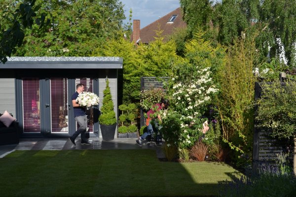 Zavolite svoj dom i vrt (Love Your Home and Garden)