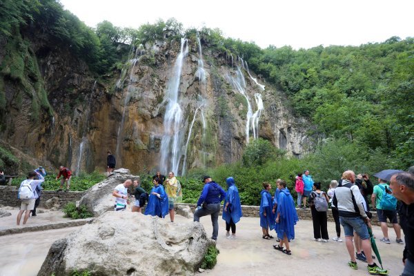Turisti (Plitvička jezera)
