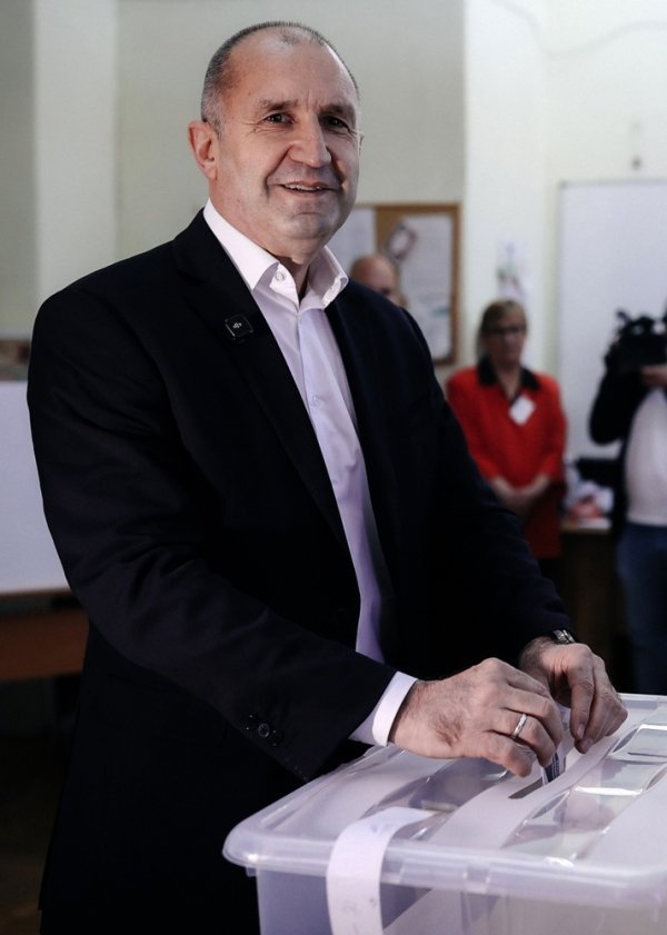 Rumen Radev, bugarski Zoran Milanović