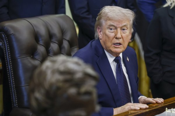 Trump zaprijetio Starmeru: 'Uvest ćemo carine Velikoj Britaniji ako...'