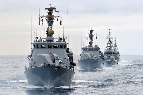 Vojne vježbe Hrvatske ratne mornarice