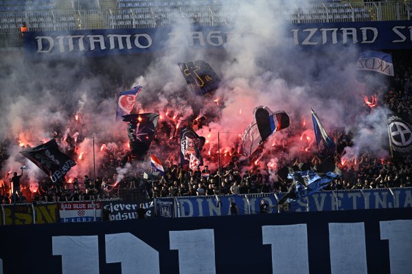 Dinamo zbog bakljade Bad Blue Boysa zaradio masnu kaznu